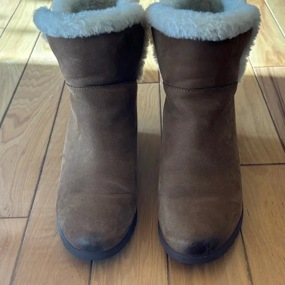 UGG Women's Tan Wedge Boots with Cream Lining - Picture 7 of 9